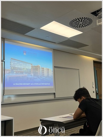 2026-lise-acıbadem üniversitesi1