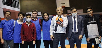 Lise Futsal Turnuvasında İlk Finalist