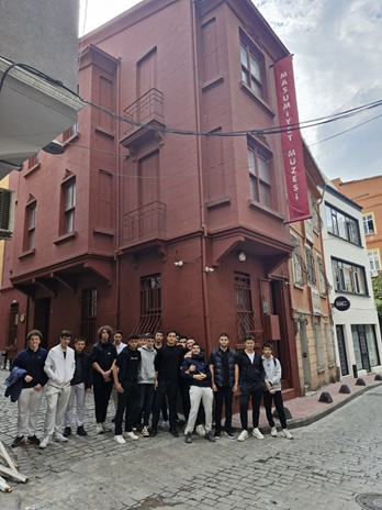 WhatsApp Image 2025-10-27 at 12.07.59